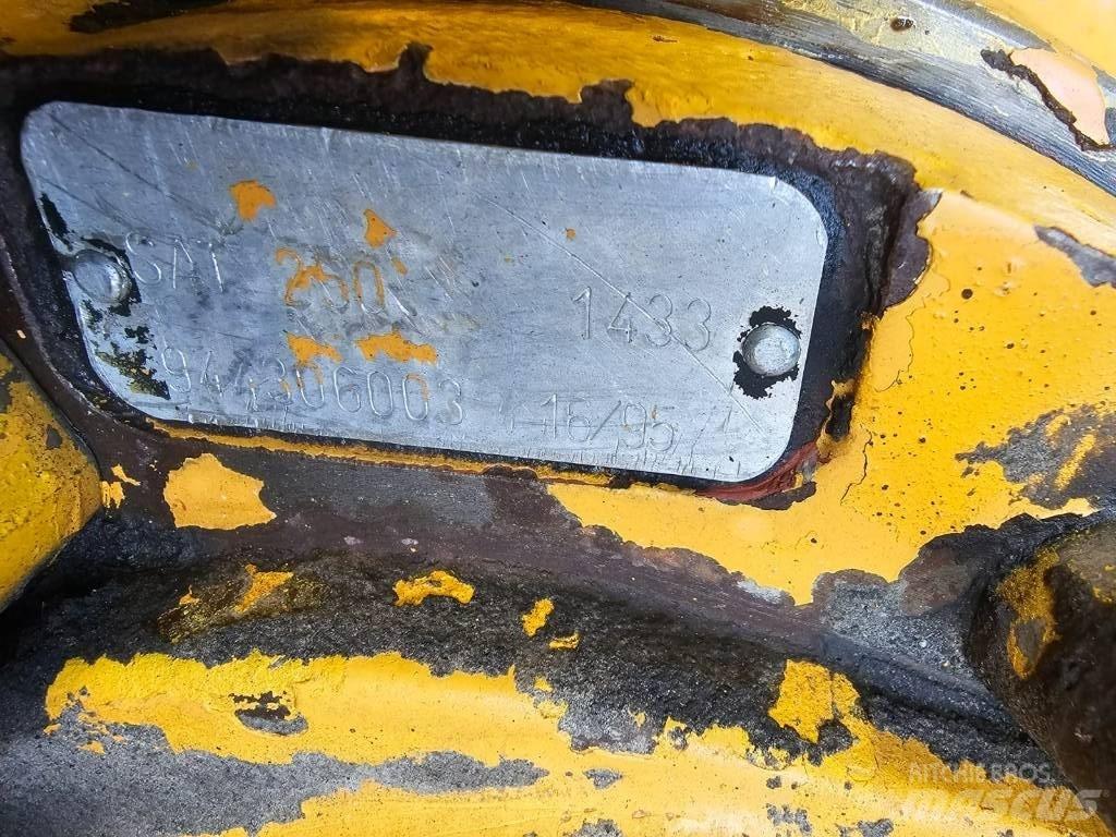 Liebherr SAT250 Transmisijos