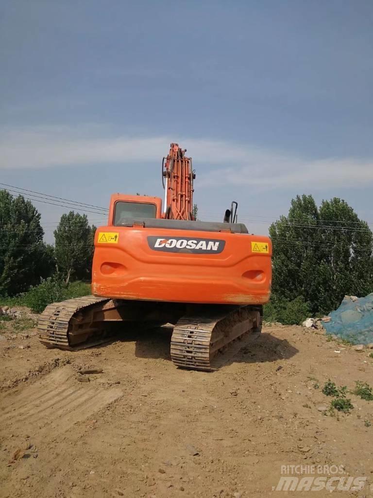 Doosan dx225 Vikšriniai ekskavatoriai