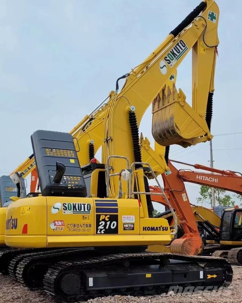 Komatsu 210LC-8 Vikšriniai ekskavatoriai
