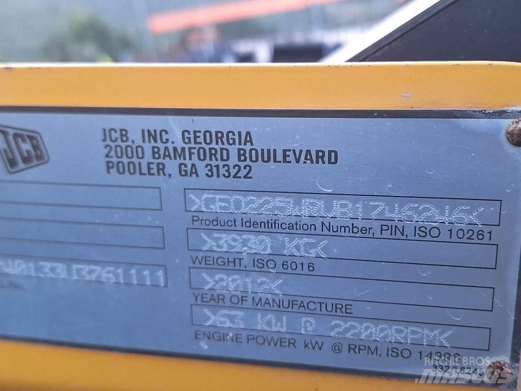 JCB 225 Mini krautuvai