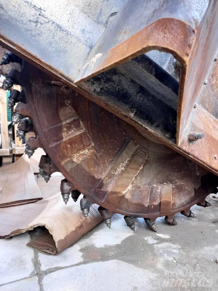 Bobcat WS 32 Tranšėjų ekskavatoriai