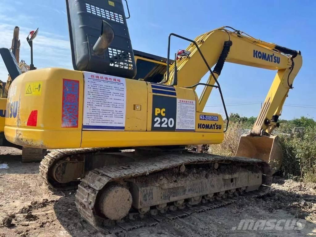 Komatsu PC 220-8 Vikšriniai ekskavatoriai