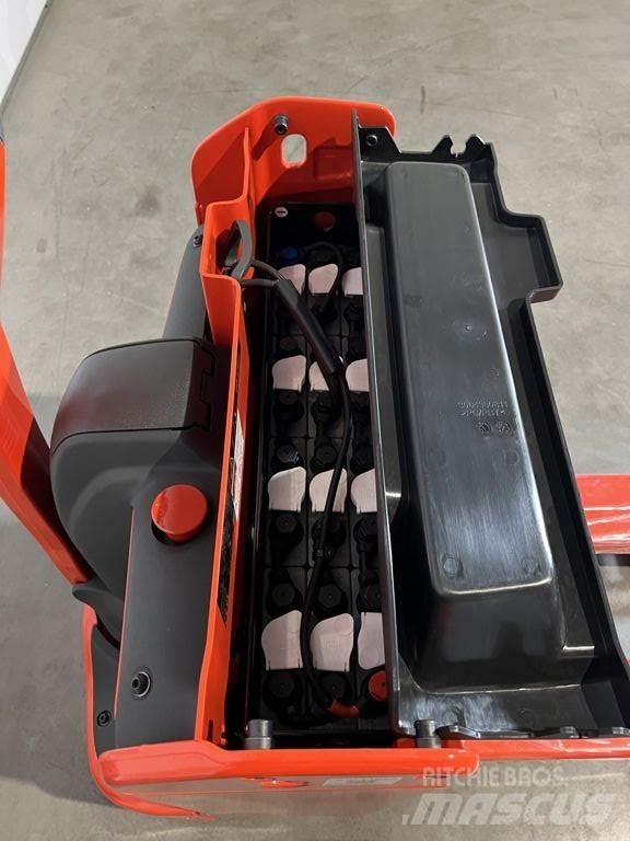 Linde T16 Rankiniai hidrauliniai vėžimėliai