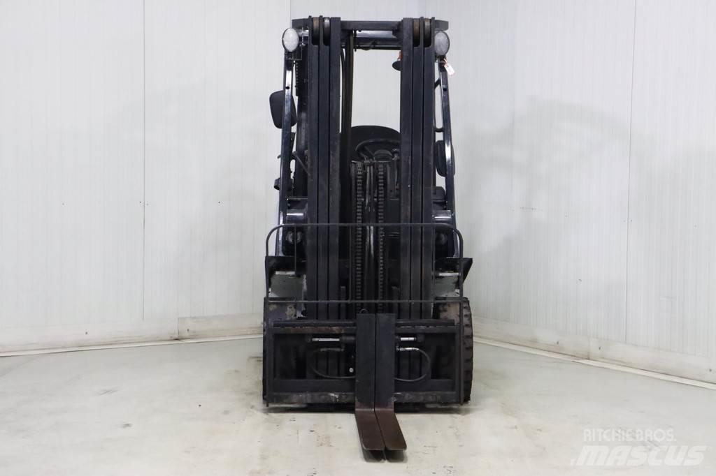 Nissan U1D2A20LQ LPG (dujiniai) krautuvai