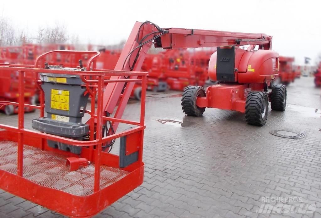 JLG 800 AJ Alkūniniai keltuvai