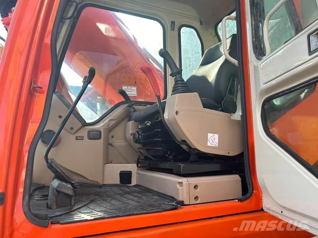 Doosan DH 225 LC-7 Vikšriniai ekskavatoriai