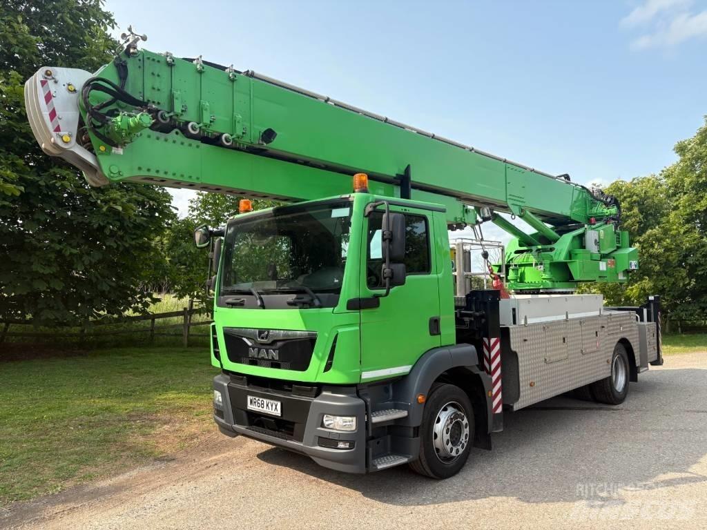 Klaas K950 Visureigiai kranai