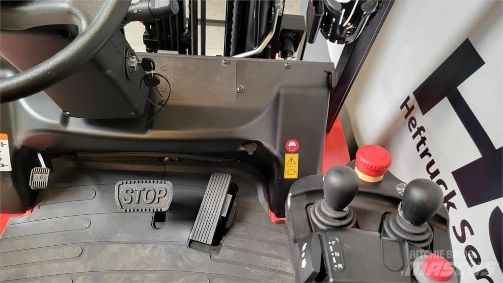  EFL253-S Elektriniai šakiniai krautuvai