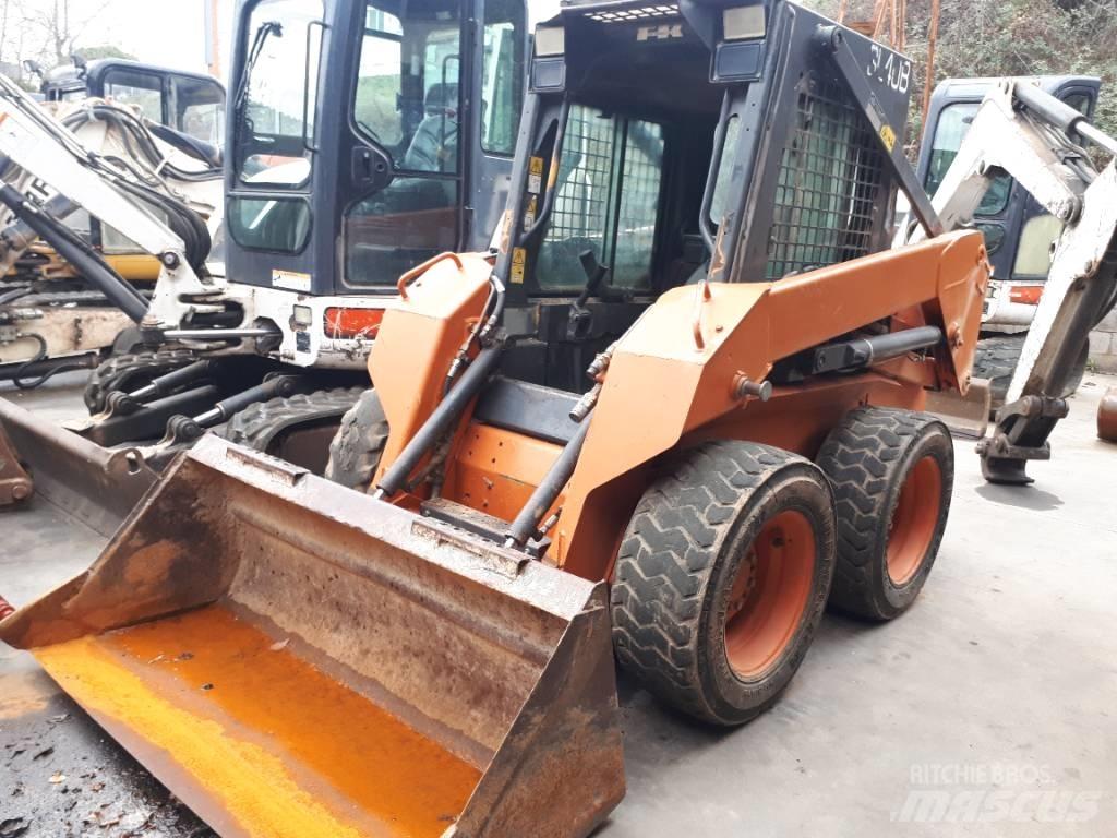 Fiat-Kobelco SL 40 Krautuvai su šoniniu pasukimu