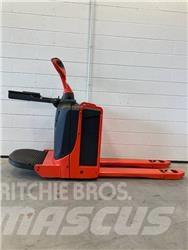 Linde T20P/1151 Žemų aukščių keltuvai su platforma