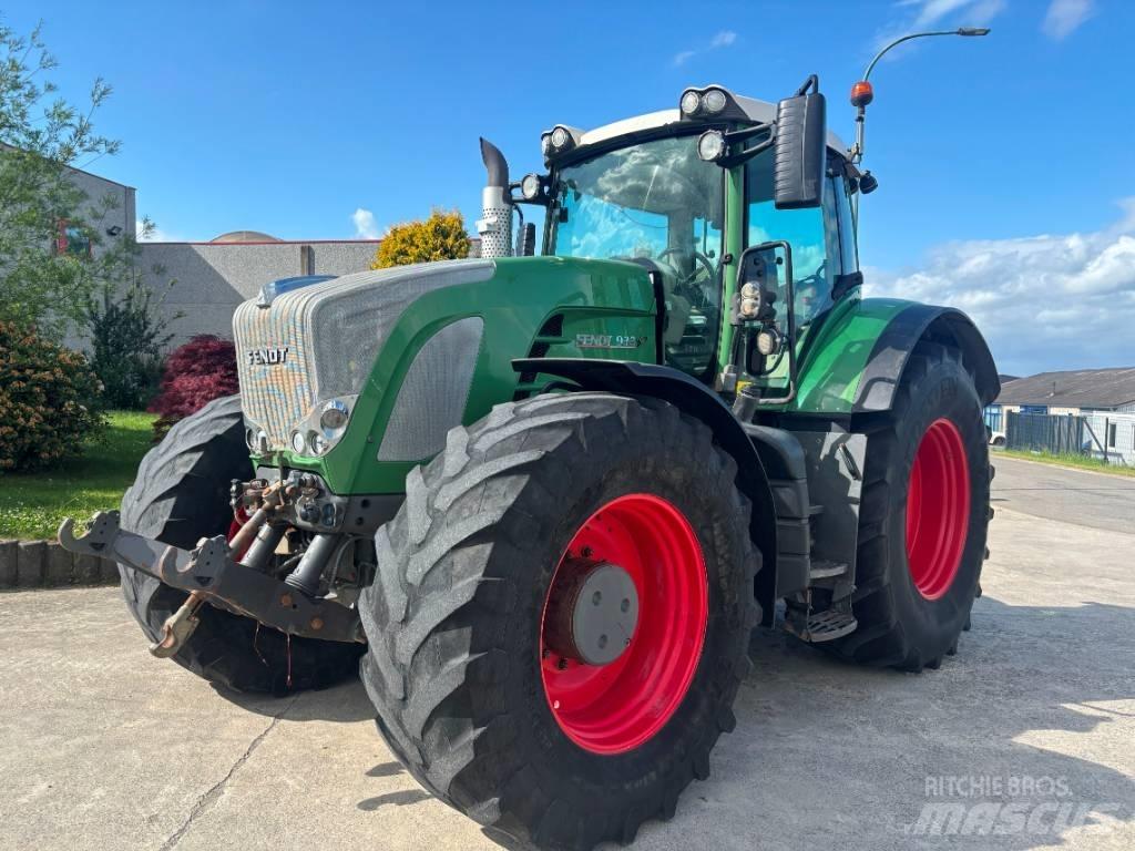 Fendt 933 Vario Traktoriai
