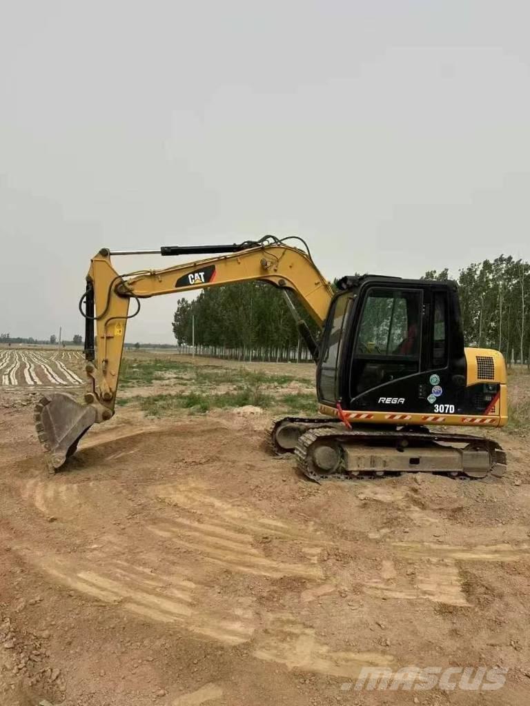CAT 307d Vikšriniai ekskavatoriai