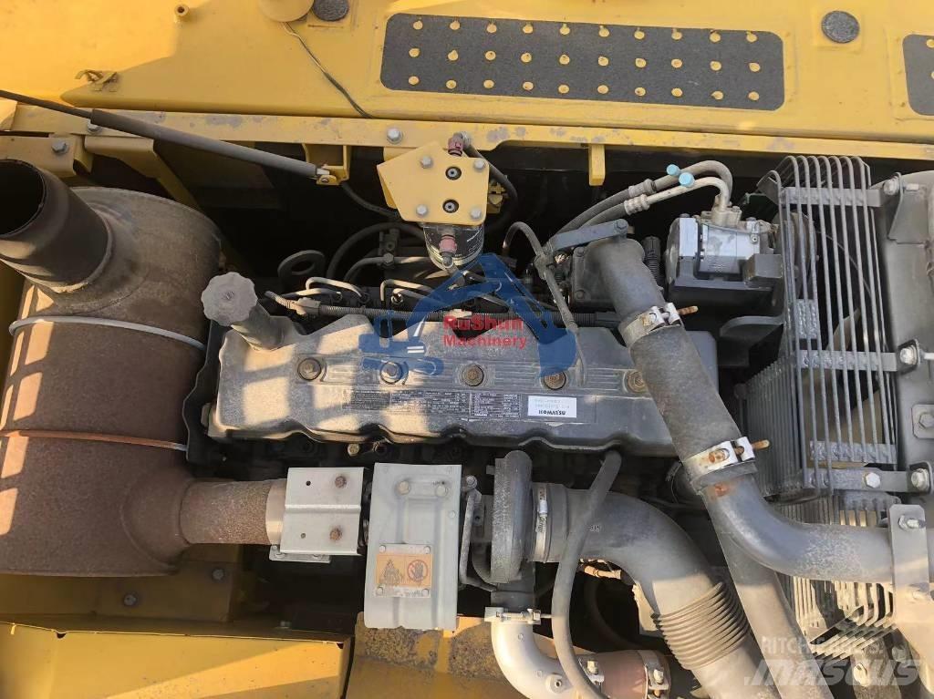 Komatsu PC210LC-8 Vikšriniai ekskavatoriai