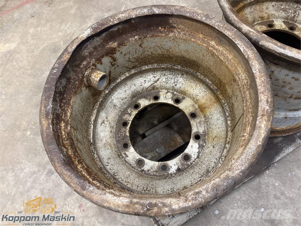 Valmet 860 24x26,5 Padangos, ratai ir ratlankiai