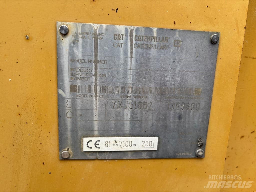 CAT 908 Naudoti ratiniai krautuvai