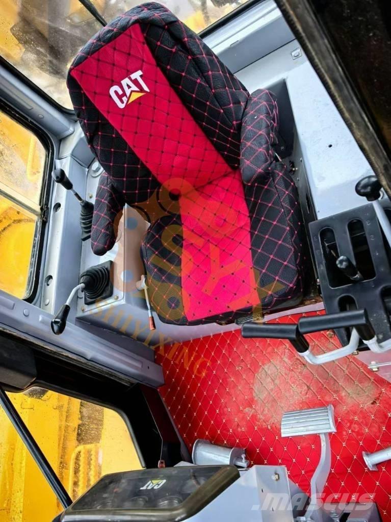 CAT D6G Vikšriniai buldozeriai