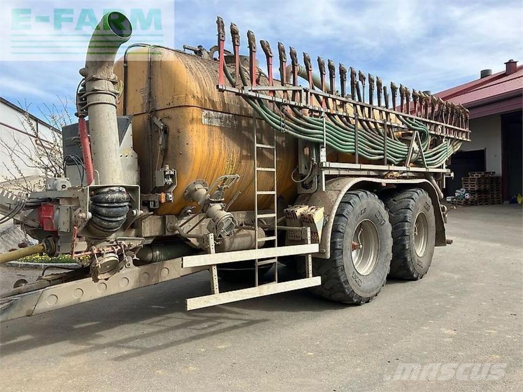  18500 Mėšlo barstytuvai