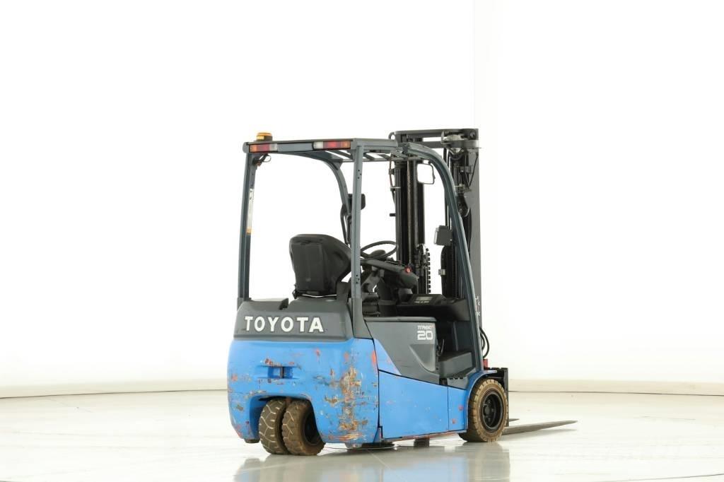 Toyota 8 FBET 20 Elektriniai šakiniai krautuvai