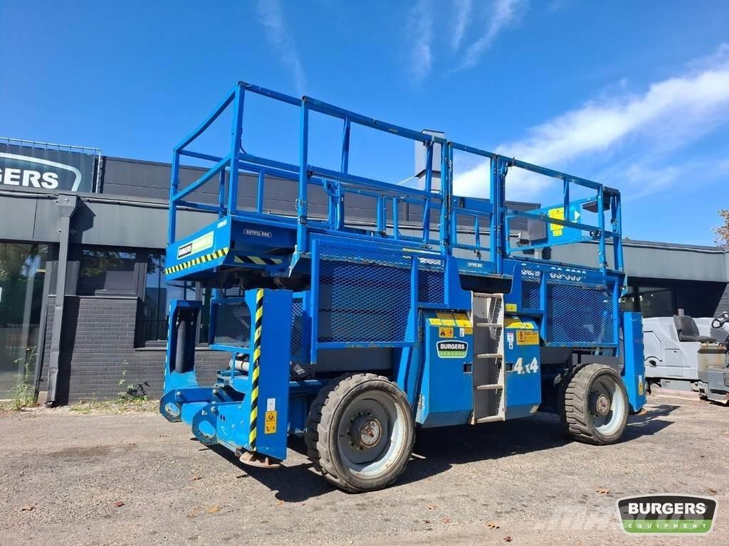 Genie GS3390 Žirkliniai keltuvai