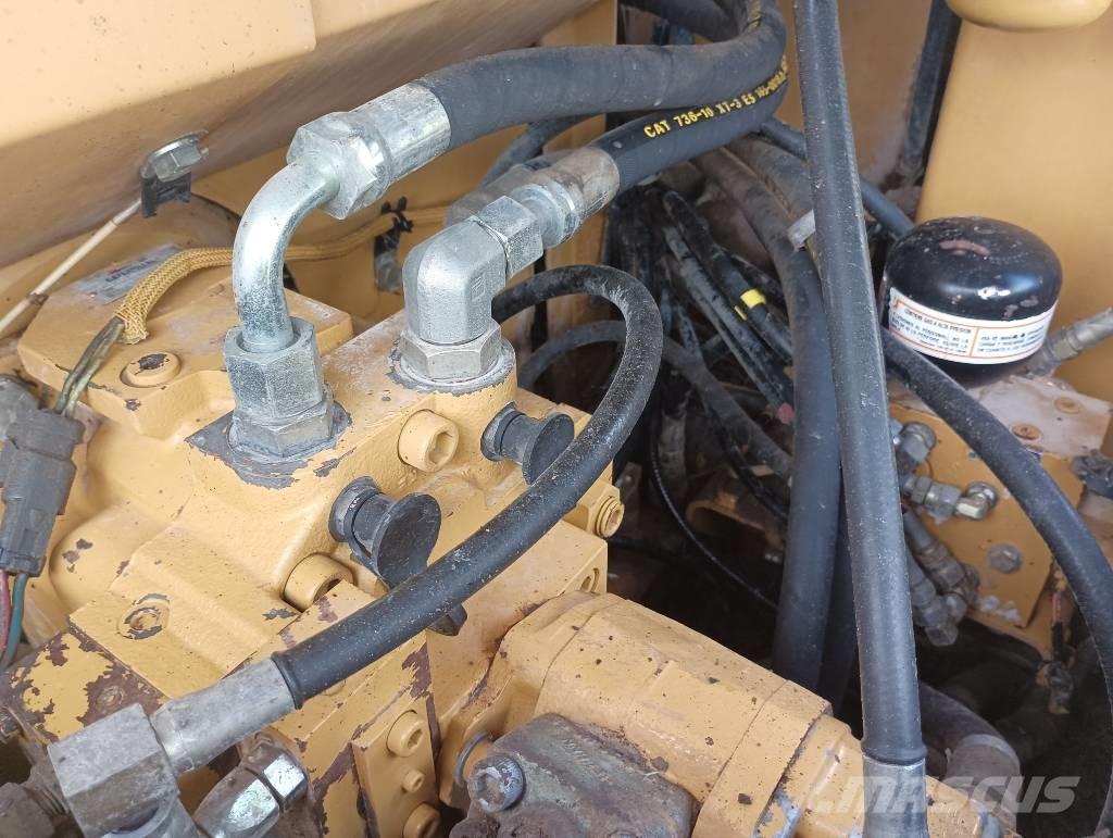 CAT 307 B Vidutinės galios ekskavatoriai 7-12 t