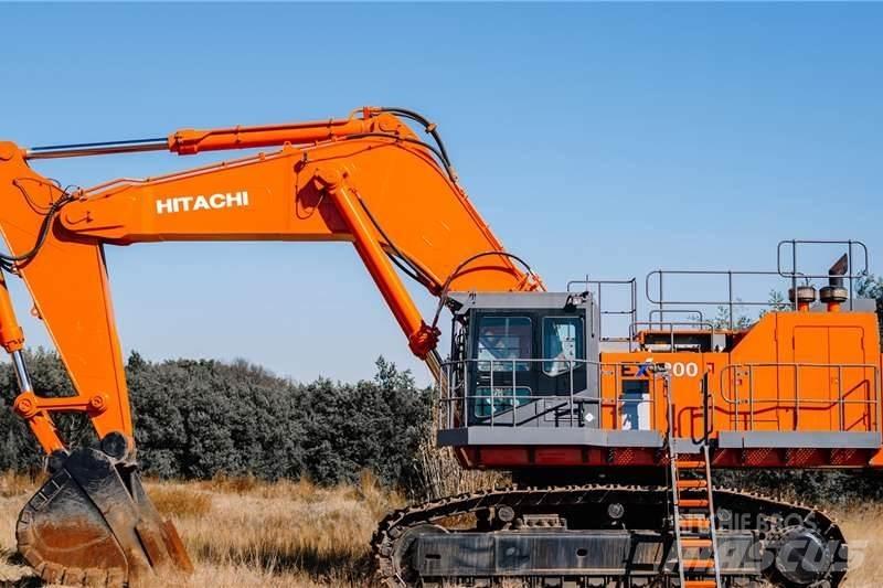 Hitachi EX1200 Mini ekskavatoriai < 7 t