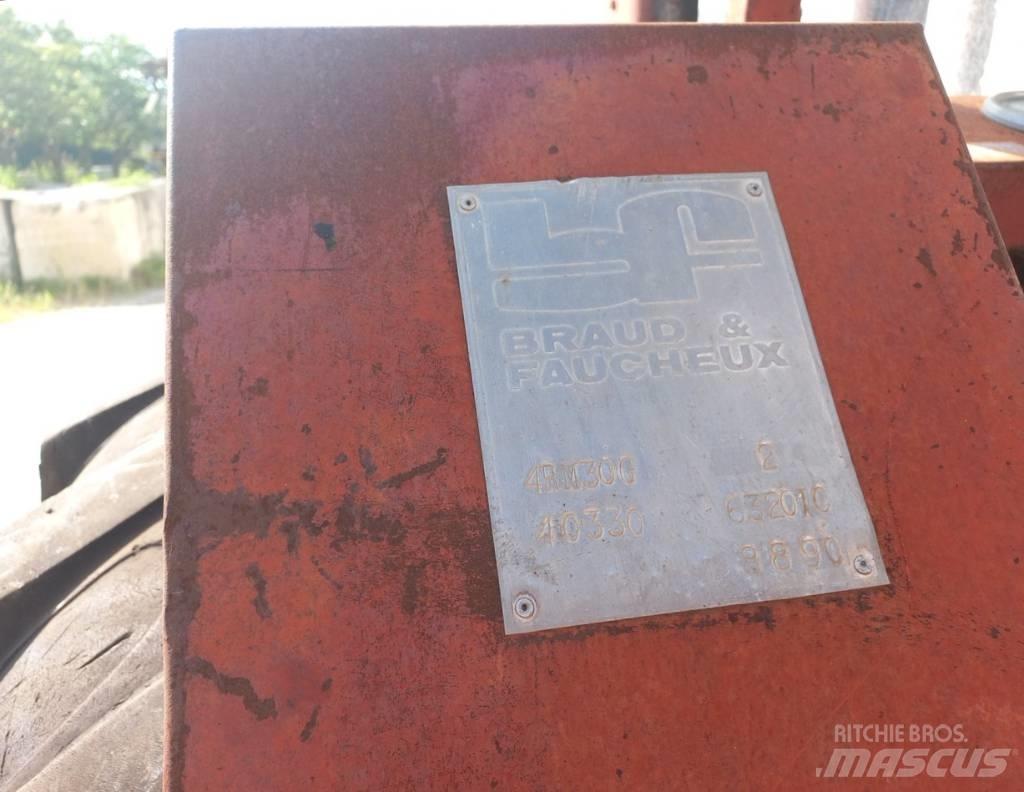 Manitou 4RM30G Dyzeliniai krautuvai