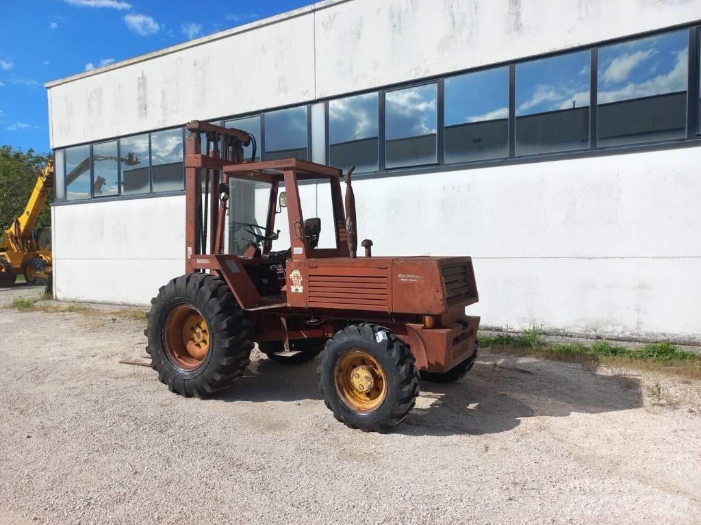 Manitou 4RM30G Dyzeliniai krautuvai
