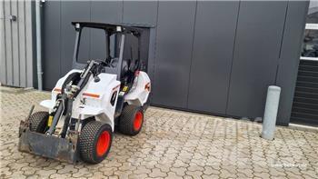 Bobcat L 28 Mini krautuvai
