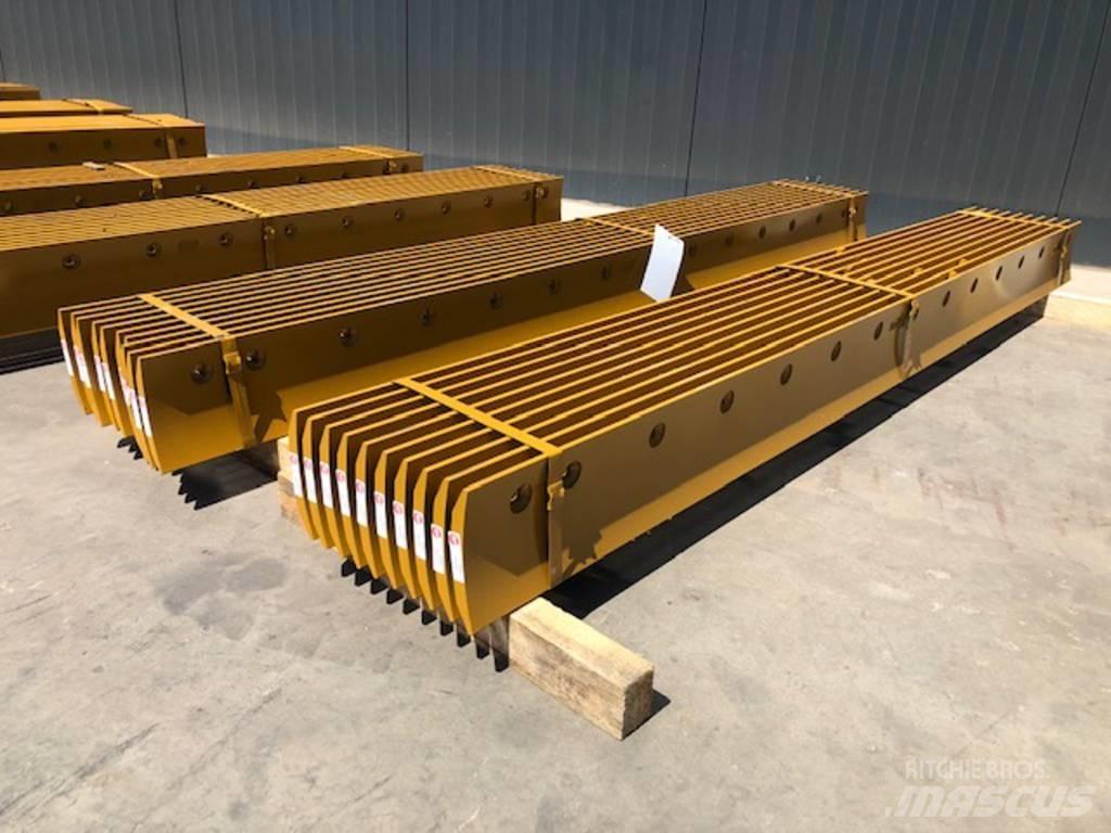 Edge Grader Set Kiti naudoti statybos komponentai