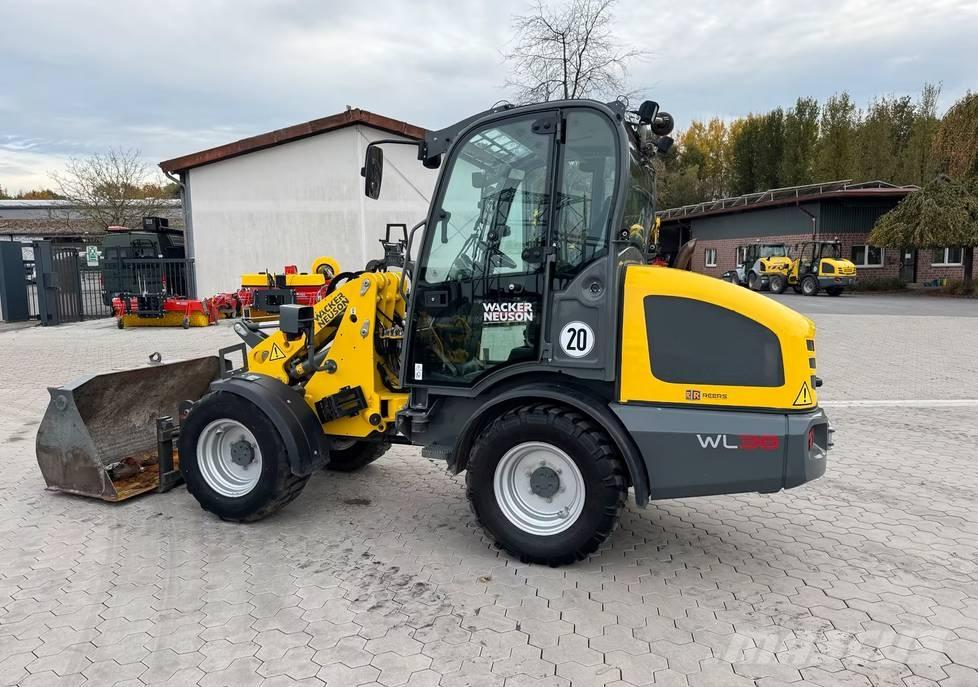Wacker Neuson WL 38 Naudoti ratiniai krautuvai