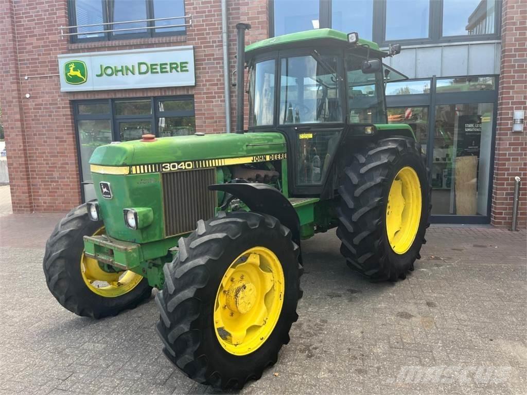 John Deere 3040 Traktoriai