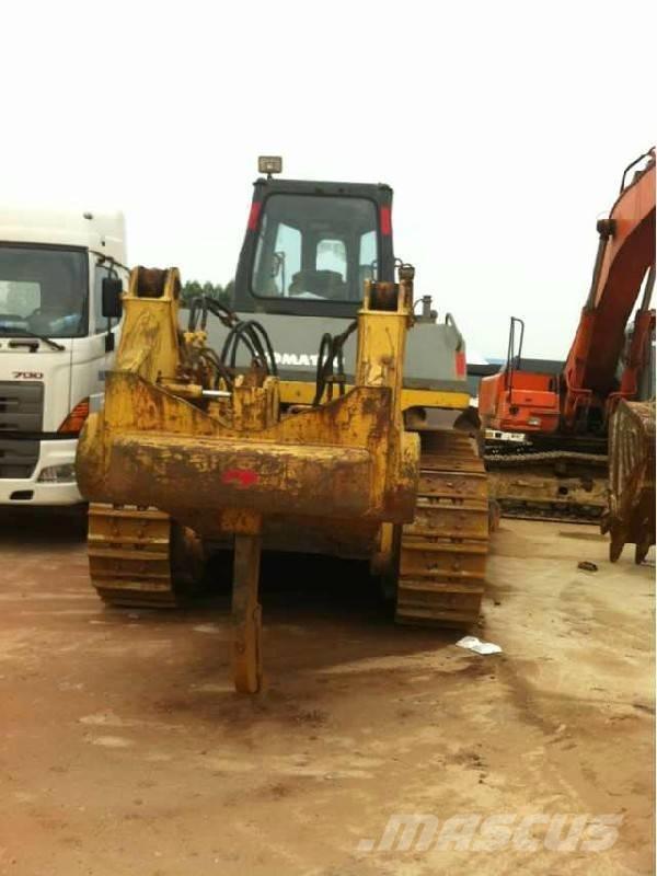 Komatsu D 155 A-3 Vikšriniai buldozeriai