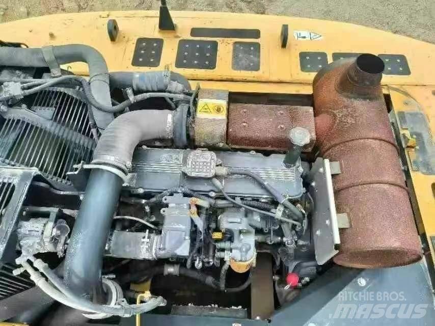 Komatsu PC 360-8 Vikšriniai ekskavatoriai