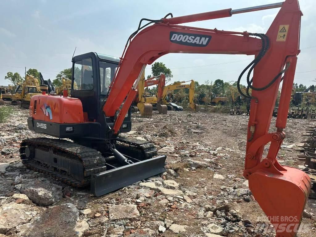 Doosan DH 55 Mini ekskavatoriai < 7 t