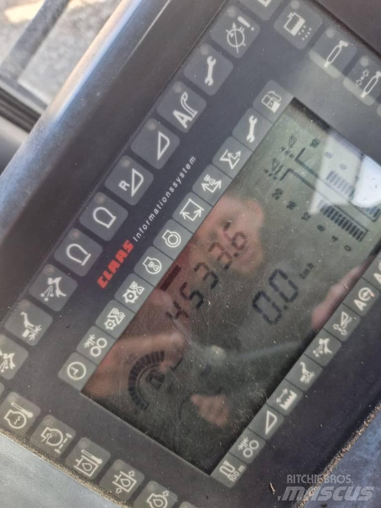 CLAAS Jaguar 850 Pašarų kombainai