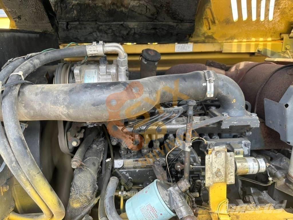 Komatsu PC 60 Vikšriniai ekskavatoriai