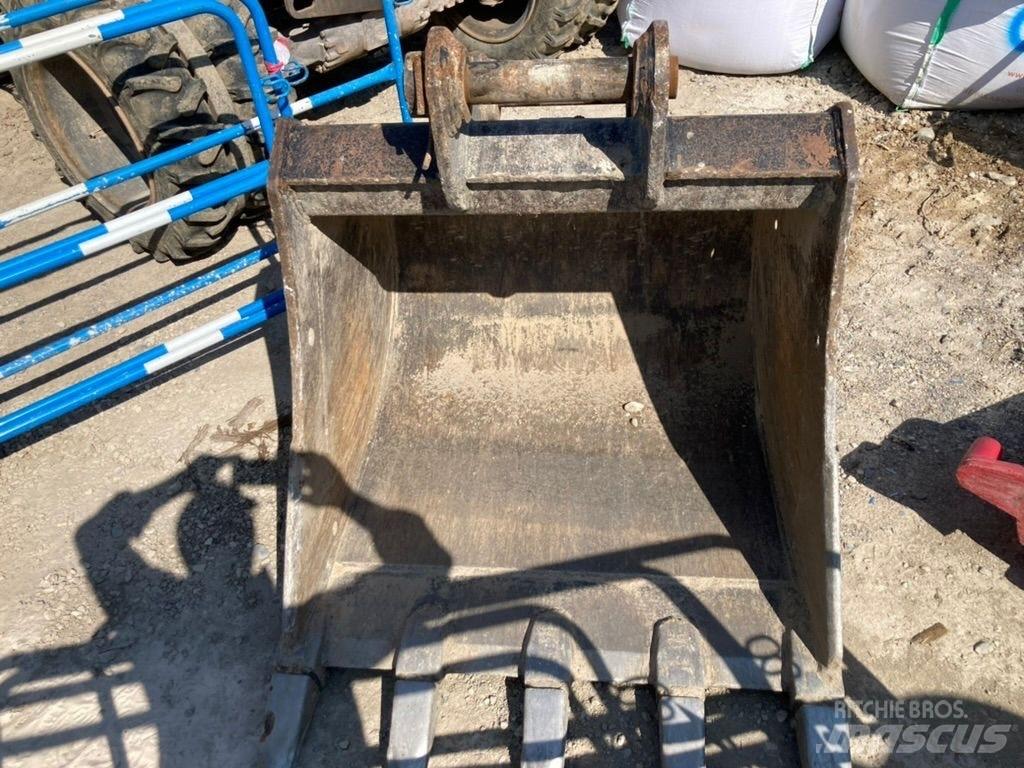 Hitachi ZX 135 US-6 Vikšriniai ekskavatoriai