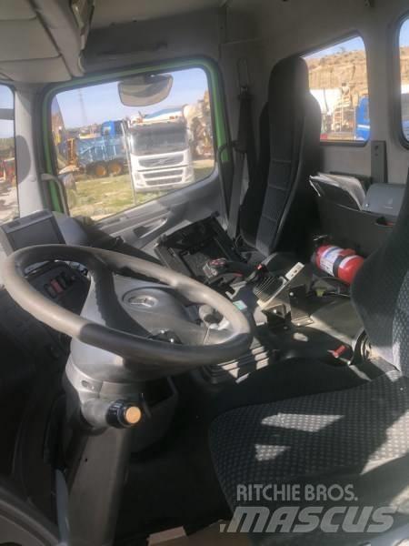 Mercedes-Benz 1829 Savivarčiai su kabeliniu keltuvu