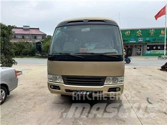 Toyota Coaster Mikroautobusai