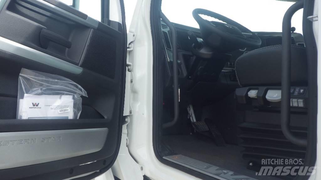 Western Star 49 X Važiuoklė su kabina