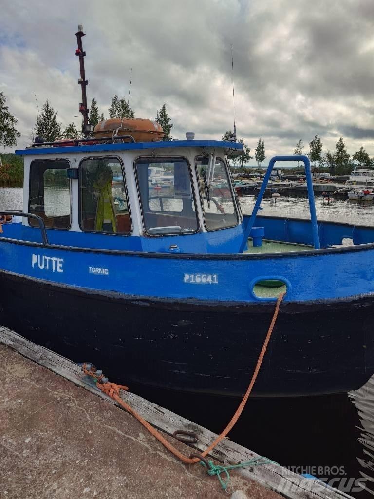  Hinaaja Putte Darbiniai laivai / baržos ir pantonai