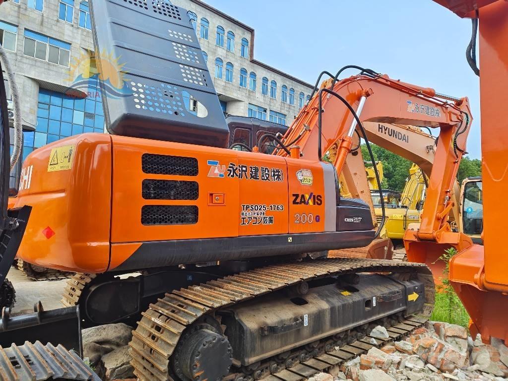 Hitachi ZX 200 Vikšriniai ekskavatoriai