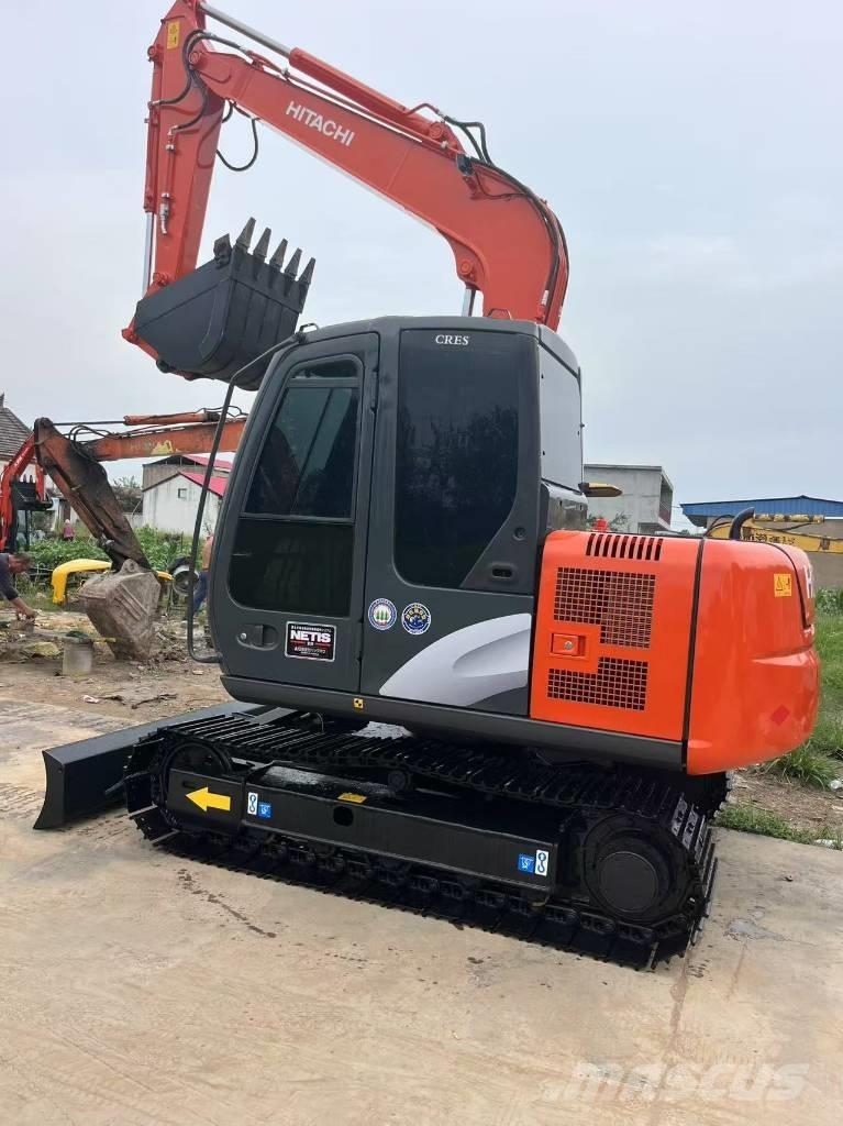 Hitachi ZX 70 Vidutinės galios ekskavatoriai 7-12 t