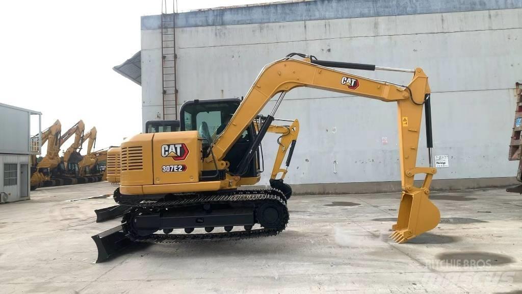 CAT 307E2 Vikšriniai ekskavatoriai