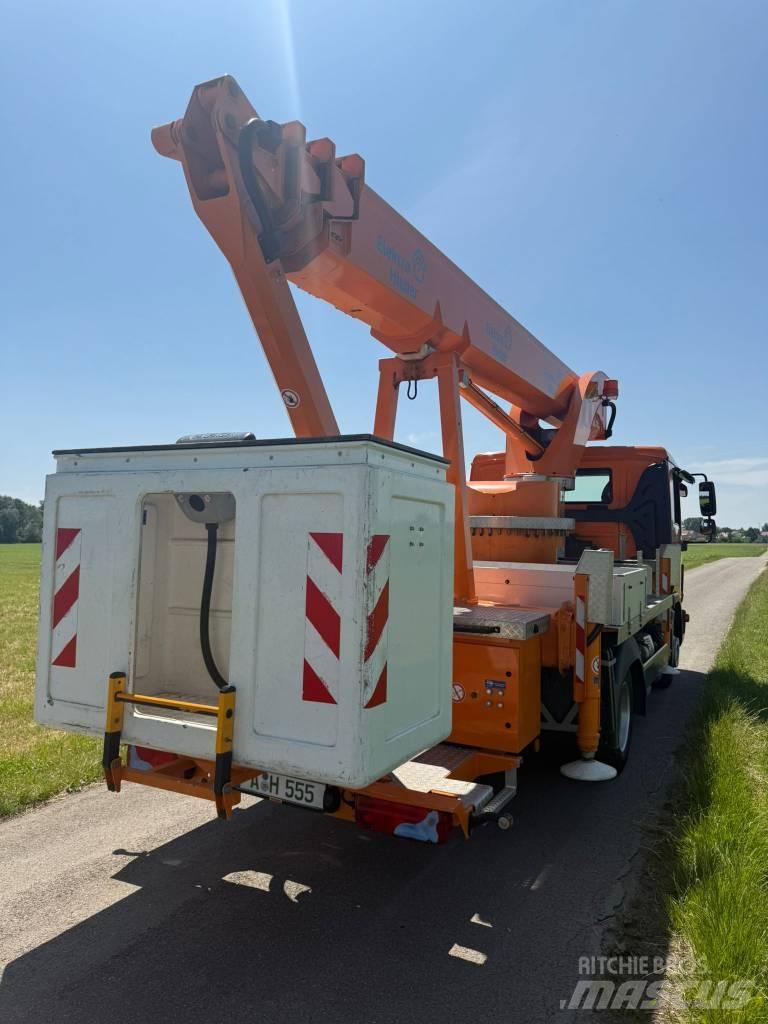 Palfinger P 300 KS Ant vilkikų montuojamos kėlimo platformos