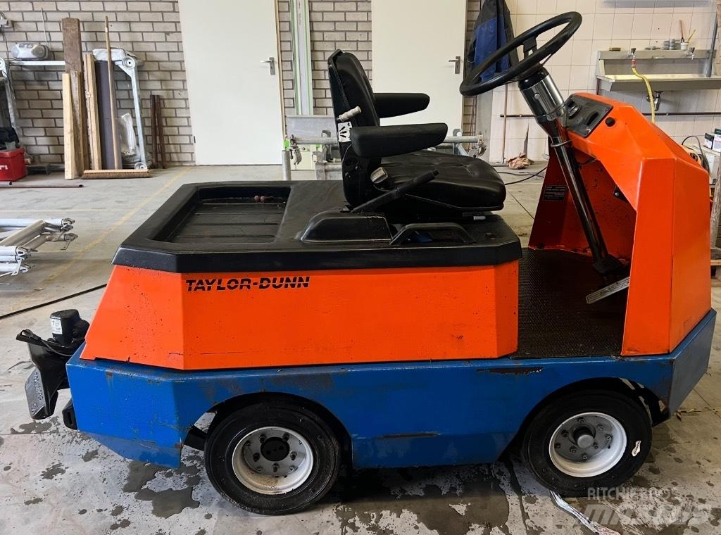 Taylor-Dunn C425 Buksyravimo vilkikai