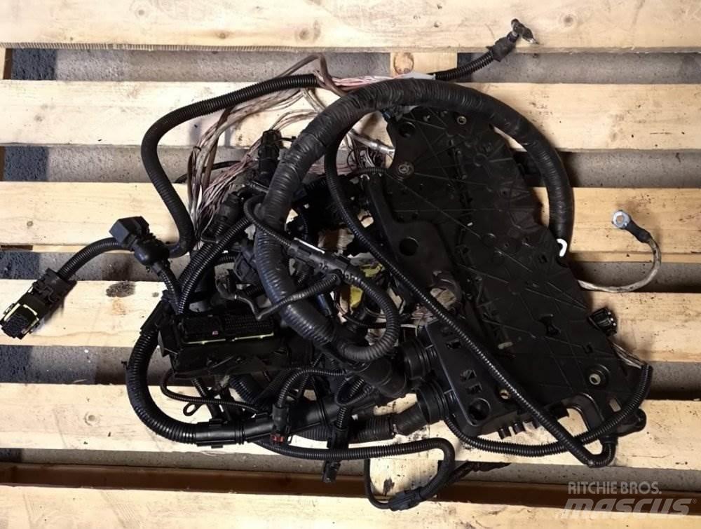 MAN TGL SVAZEK MOTORU Varikliai