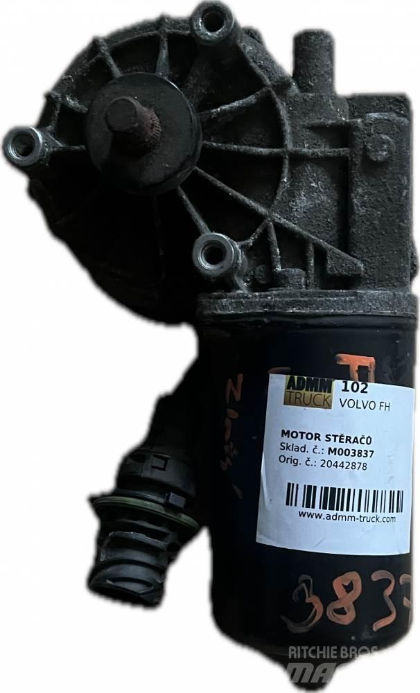 Volvo FH MOTOR STĚRAČŮ Varikliai