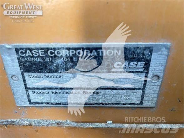 CASE 95XT Krautuvai su šoniniu pasukimu