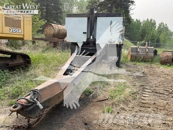  MCCOY Savivartės puspriekabės
